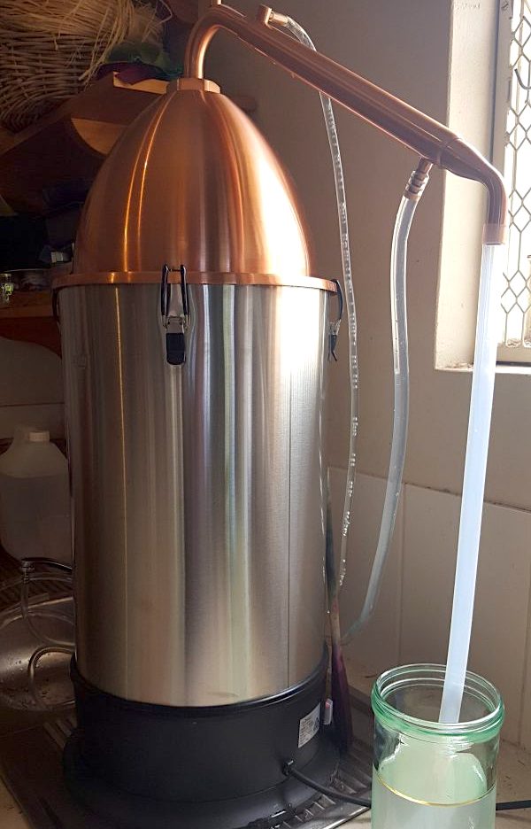 Alembic-Essential-Oil-Still Essential Oil Still